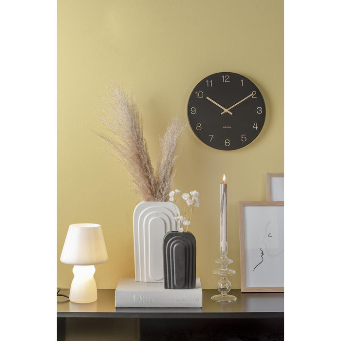 Karlsson - Wandklok Charm - Gegraveerde nummers  - Zwart - Ø35cm