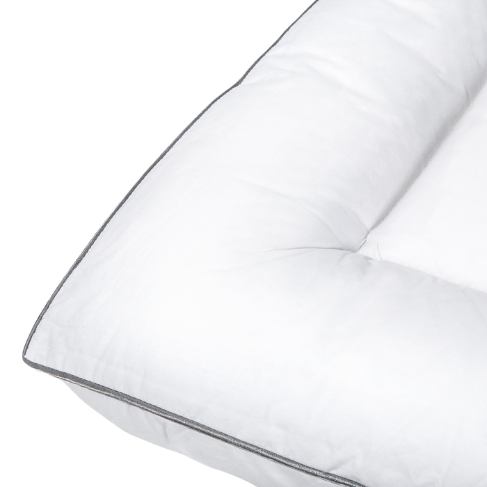 Beliani - MULHACEN - Matrastopper - Wit - 180 x 200 cm - Japara katoen