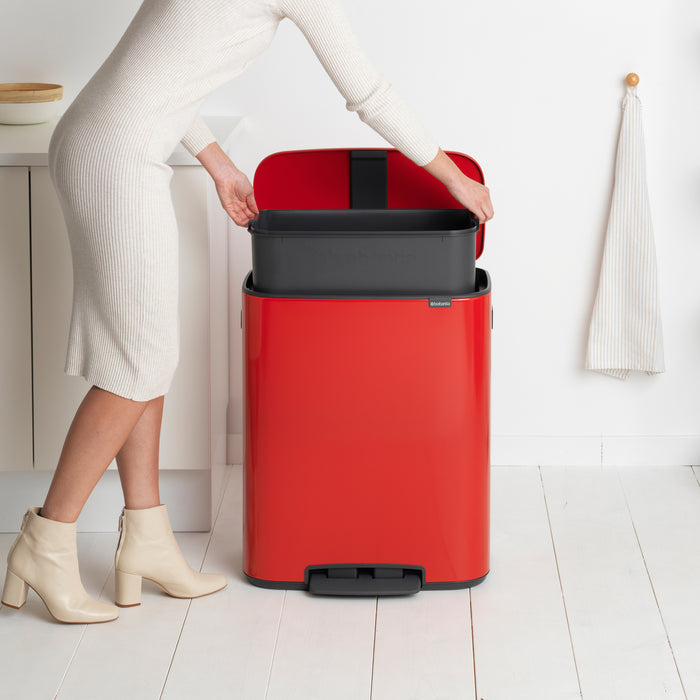 Brabantia Bo Pedaalemmer 60 Liter - Passion Red