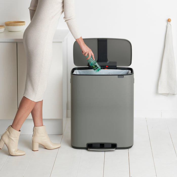 Brabantia Bo Pedaalemmer 60 Liter - Mineral Concrete Grey