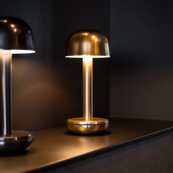 Humble Two Oplaadbare Tafellamp - Gold