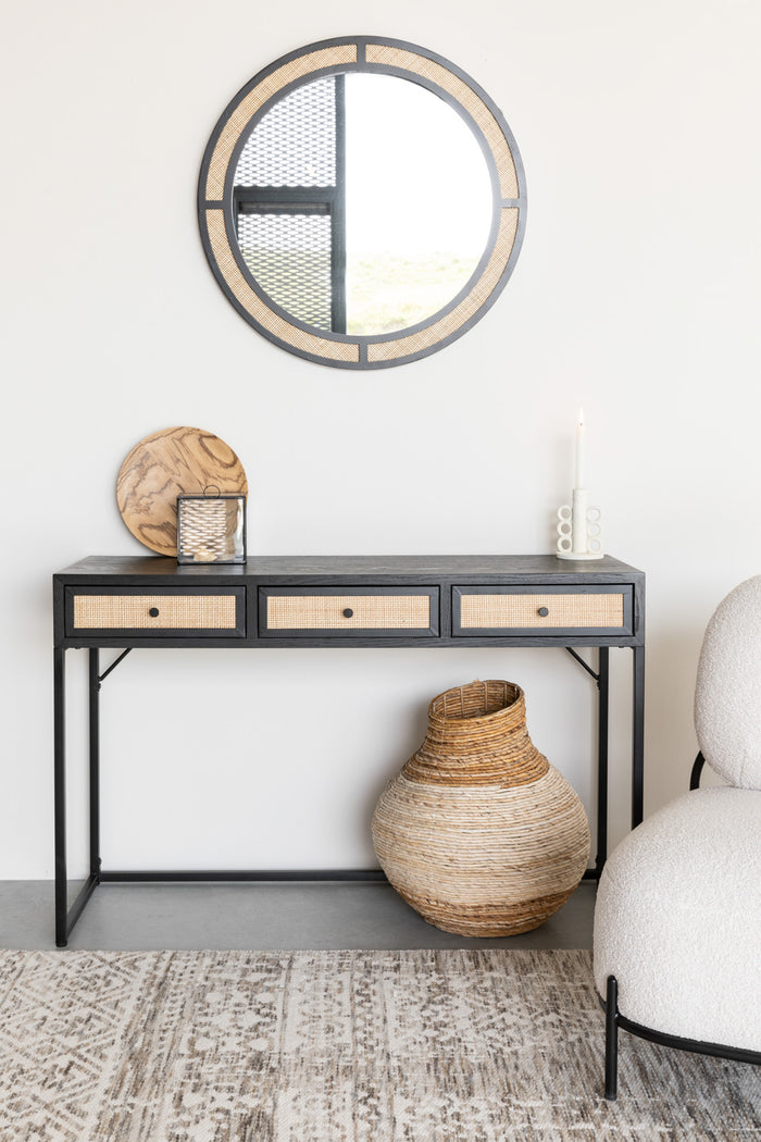 by fonQ basic Guuji Sidetable