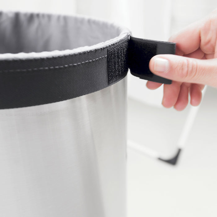 Brabantia Wasbox 35 L - Matt Steel / Dark Grey