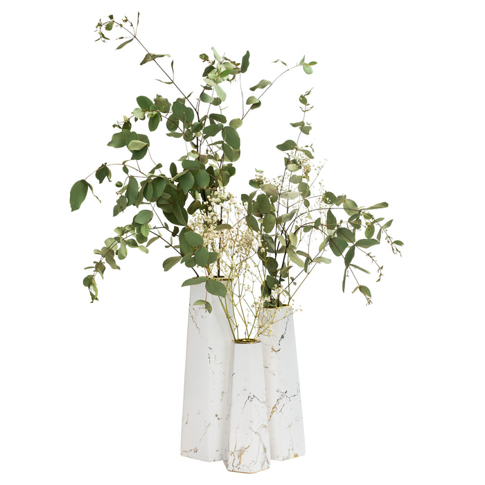 QUVIO Zeshoekige vaas, keramiek - Wit met goud marble look - M