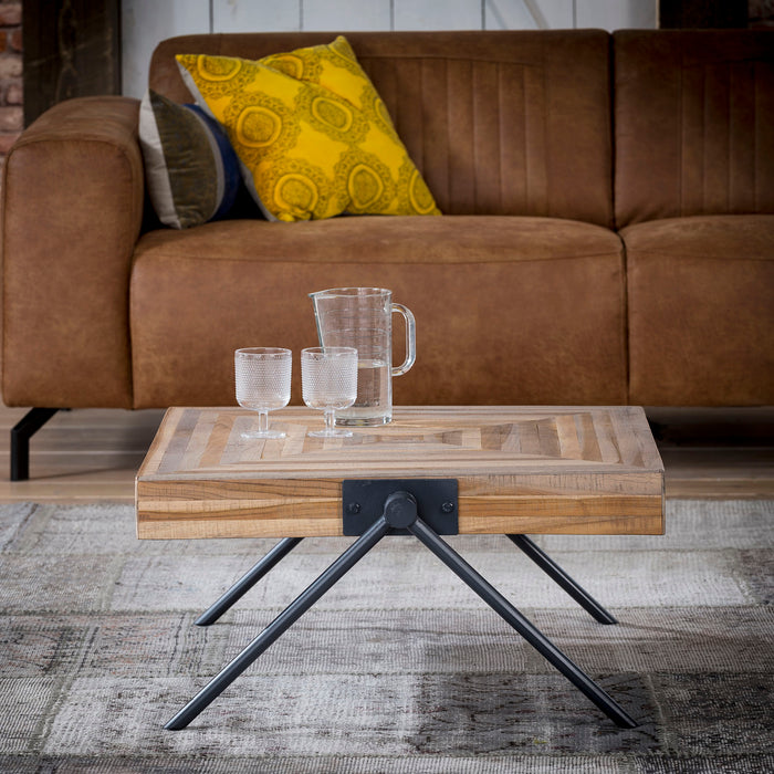by fonQ  Lenn Salontafel