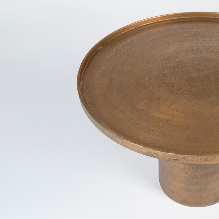 by fonQ  Rizzo Salontafel