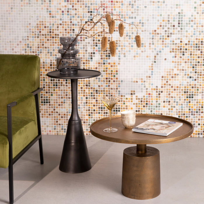 by fonQ  Rizzo Salontafel