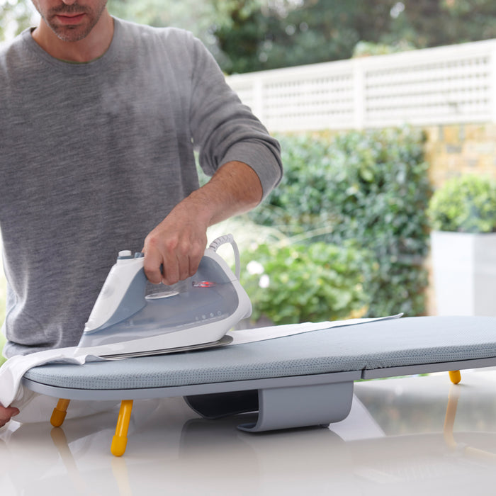 Joseph Joseph Pocket Vouwbare Tafel Strijkplank - Lichtgrijs