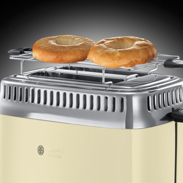 Russell Hobbs Retro Vintage Cream Broodrooster