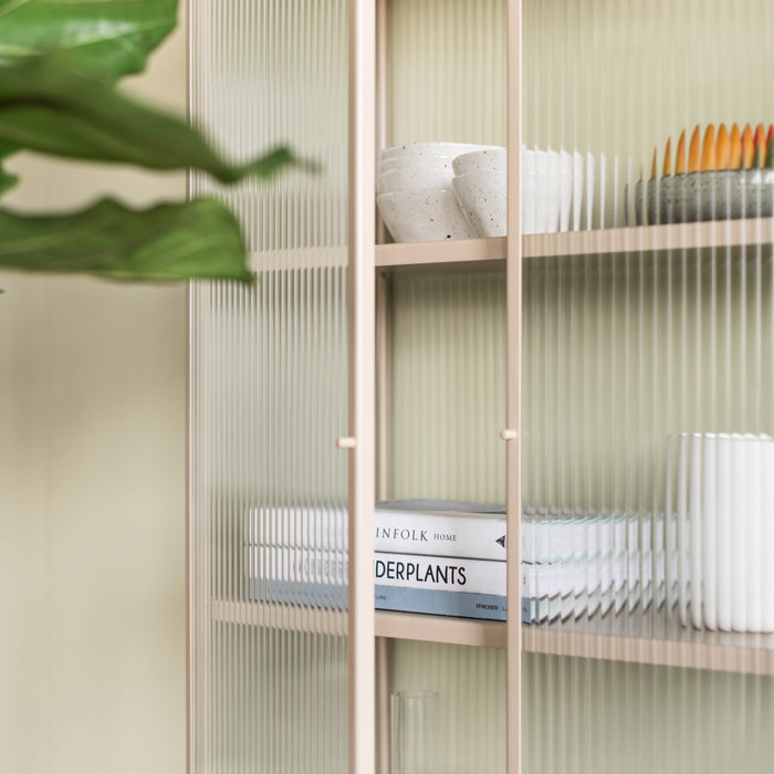 ferm LIVING Haze Vitrinekast - Cashmere