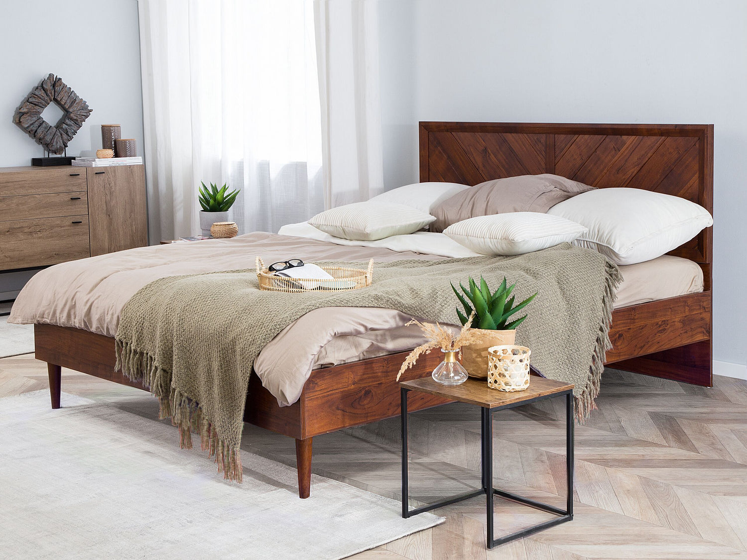Beliani - MIALET - Bed - Donkerbruin - 180 x 200 cm - Vezelplaat