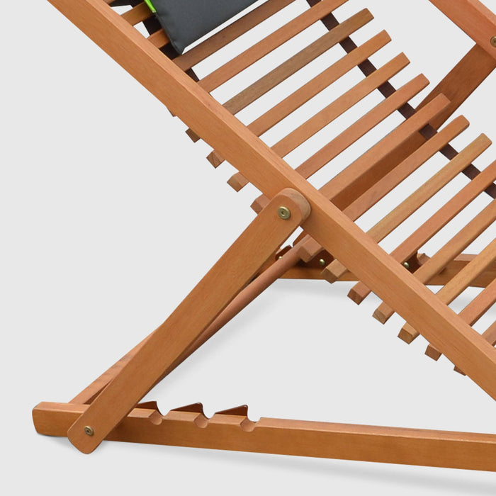 sweeek - Set van twee houten strandstoelen