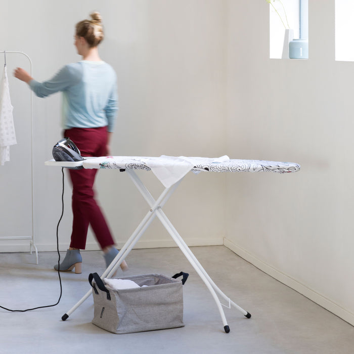 Brabantia Strijkplank met Strijkijzerhouder 124 x 38 cm