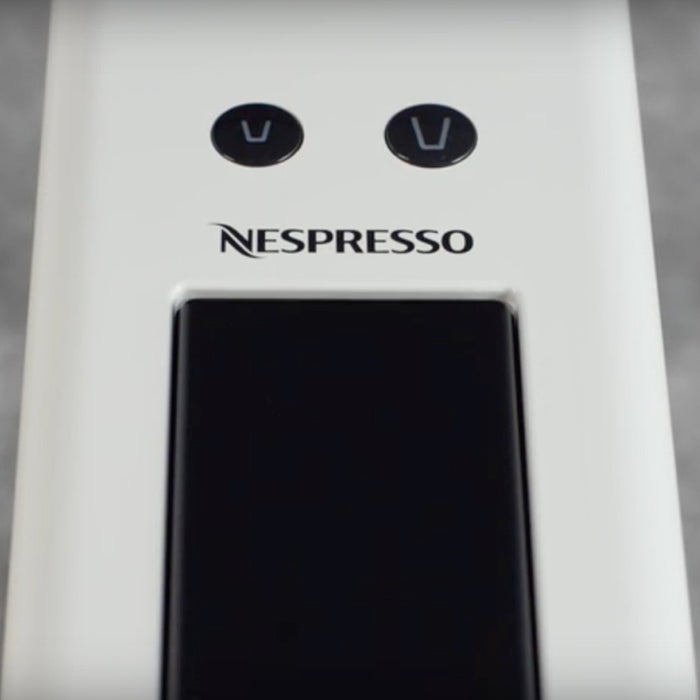 Nespresso Krups Essenza Mini XN1118 + Melkopschuimer
