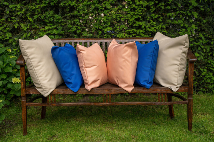 Urban Cotton - Yves Klein 50x50 cm - Outdoor Kussen