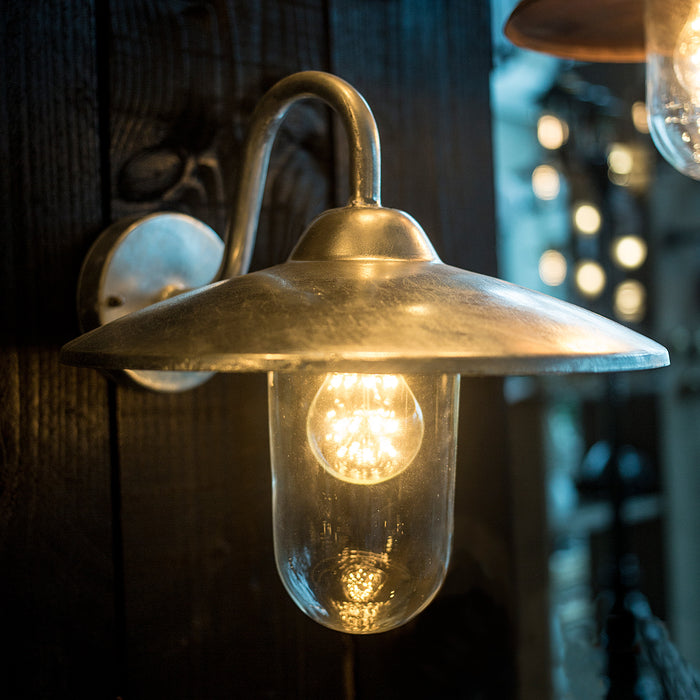 KS Verlichting Brig stallamp Gegalvaniseerd Met Lichtsensor LED