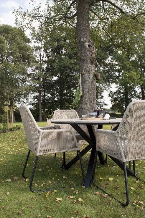 4 Seizoenen Tuinmeubelen Cyprus polywood tuintafel Ø120cm - Wood