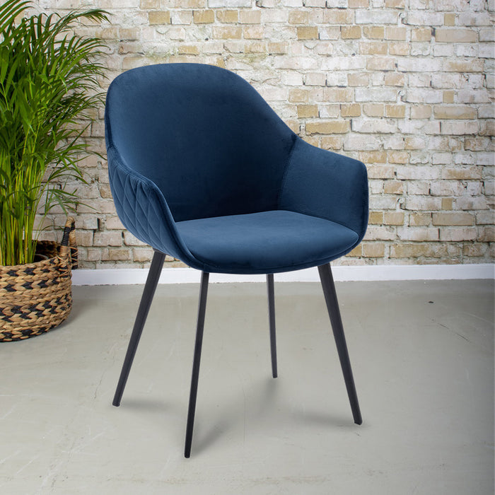 by fonQ  Valerio Eetkamerstoel