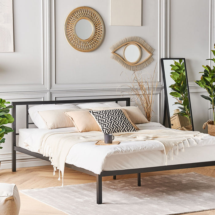 Beliani - CUSSET - Tweepersoonsbed - Zwart - 160 x 200 cm - Metaal