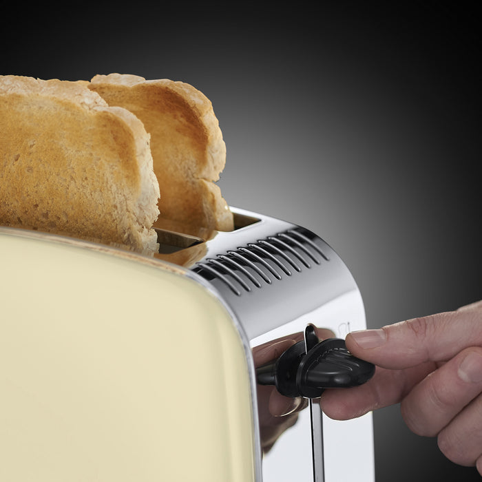 Russell Hobbs Colours Plus Classic Cream Broodrooster