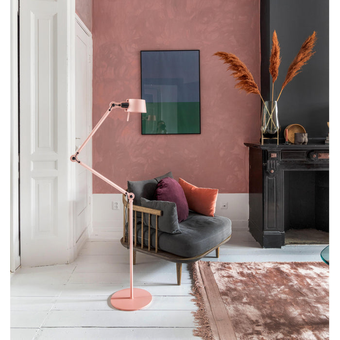 Tonone Bolt 2 Arm vloerlamp Smokey Black