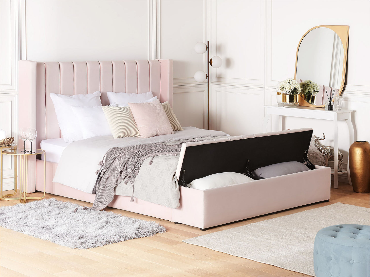 Beliani-NOYERS -Bed met opbergruimte-Pastelroze-180 x 200 cm-Fluweel