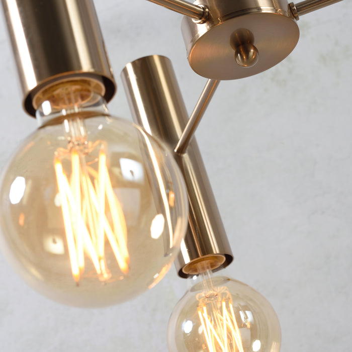 it's about RoMi Cannes Kroonluchter