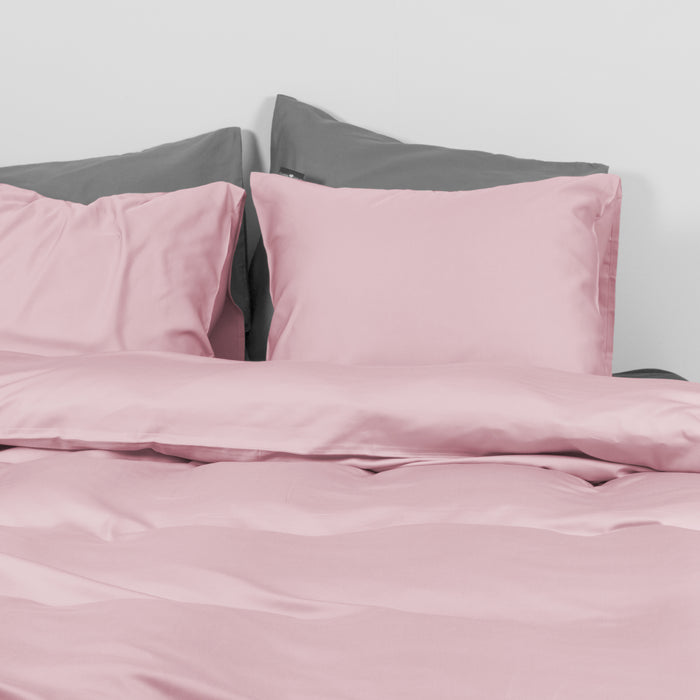 Cuddle Nature Bamboo Pink Dekbedovertrek 240 x 220 cm