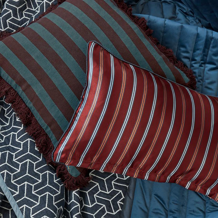 KAAT Amsterdam Meja Sierkussen 30 x 50 cm - Rood