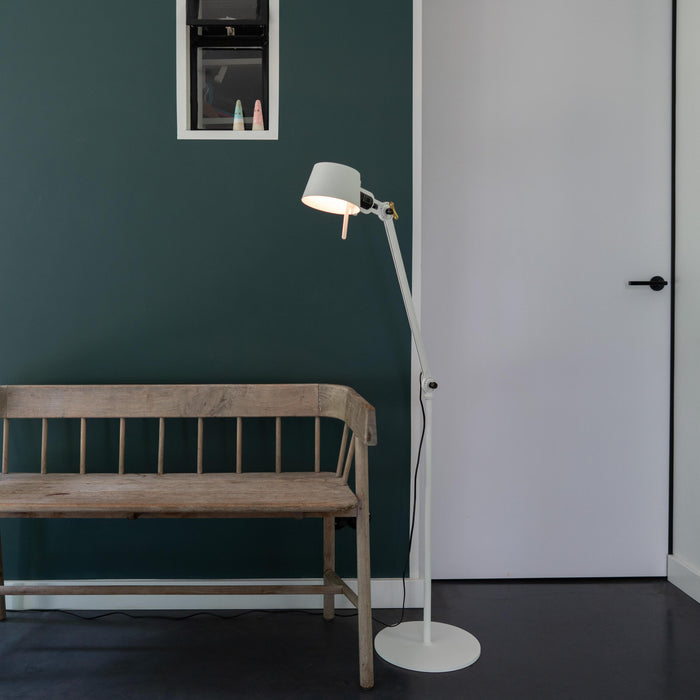 Tonone Bolt 1 Arm vloerlamp Smokey Black