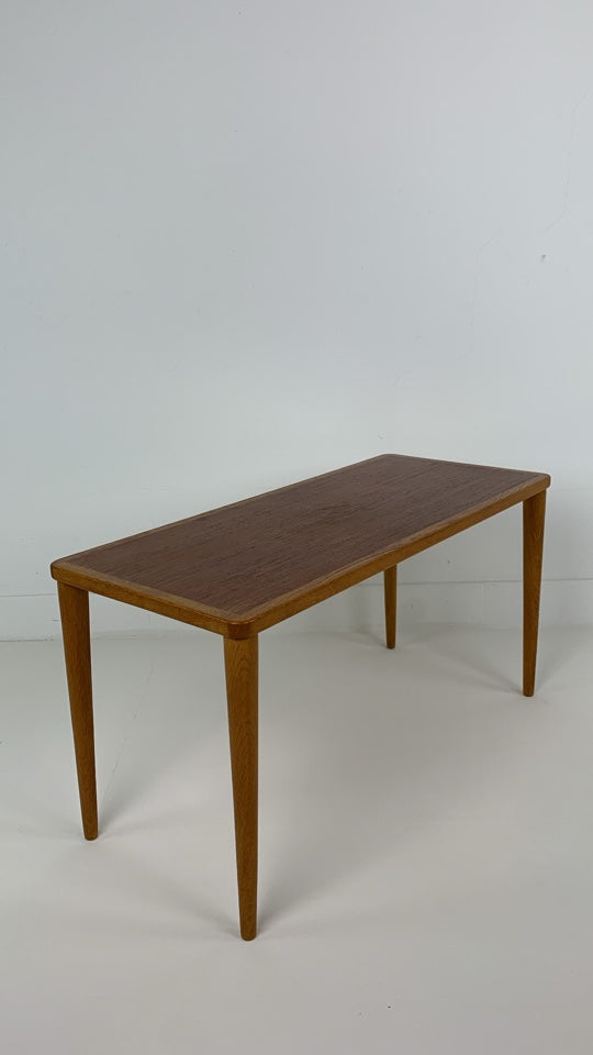 Reliving Scandinavisch Vintage Bijzettafel Lesse