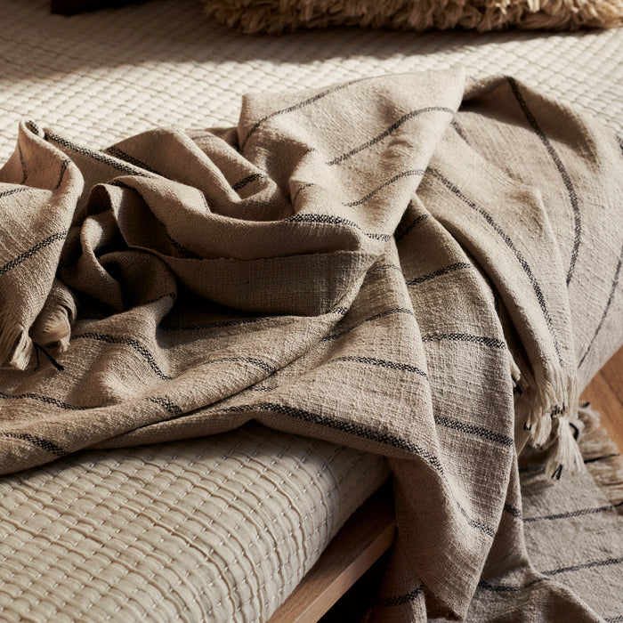 ferm LIVING Calm Plaid - L 180 x B 120 cm