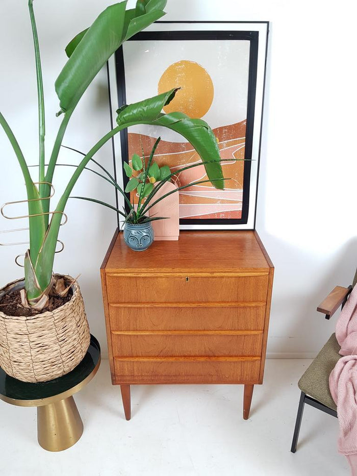 Reliving Vintage Deens Ladekastje Teak Kastje 4 Lades
