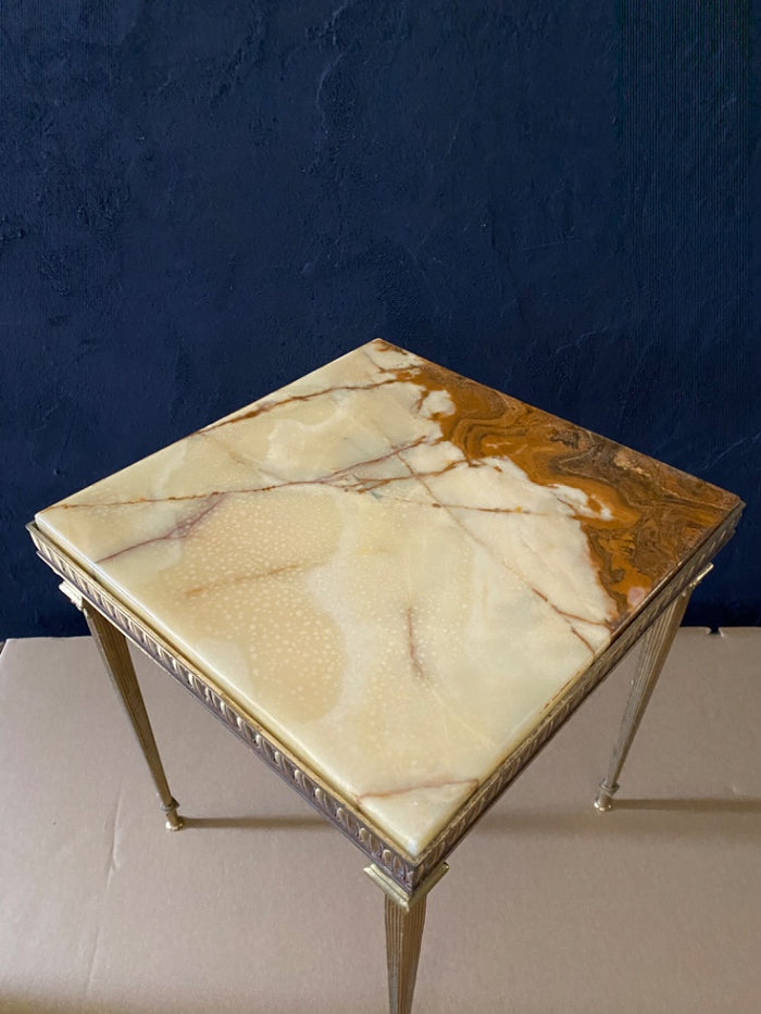 Reliving Regency Messing En Onyx Bijzet Tafeltje
