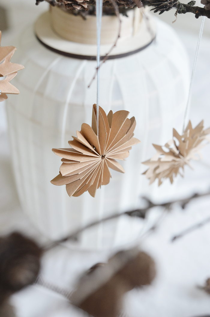 Delight Department kersthanger sneeuwvlok caramel (Ø 8 centimeter)