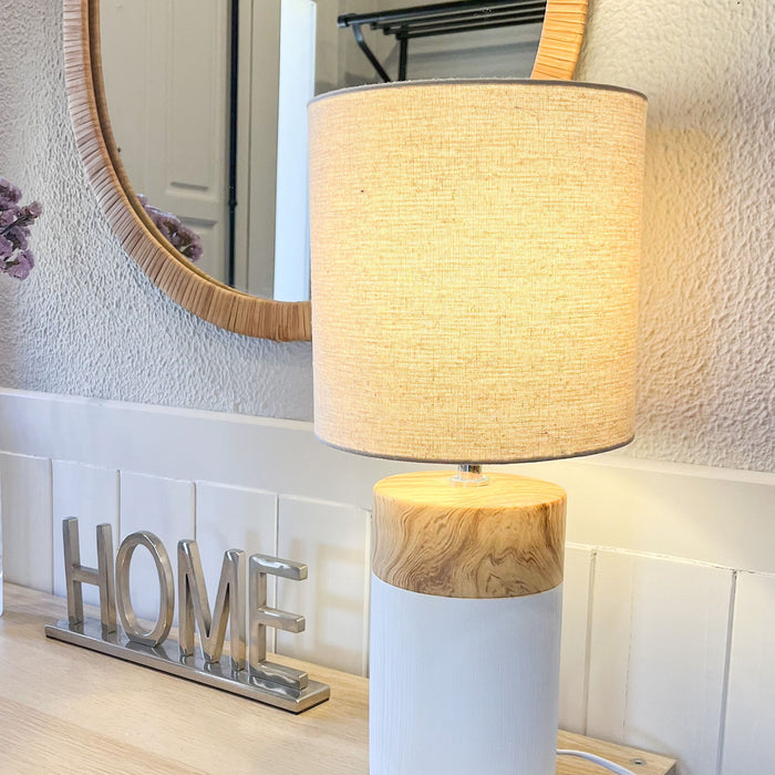 Beliani - ALZEYA - Tafellamp - Wit - Keramiek