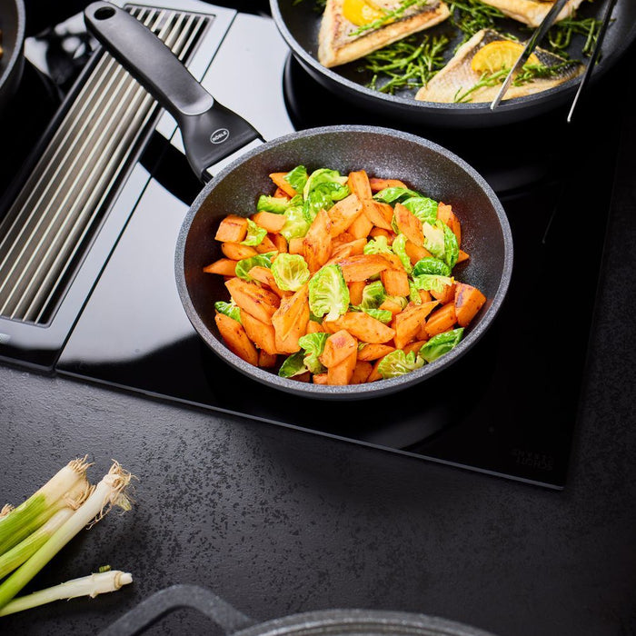 Koekenpan, Ø 24 cm, 1.8 L, ProResist Non-Stick - Rösle | Cadini