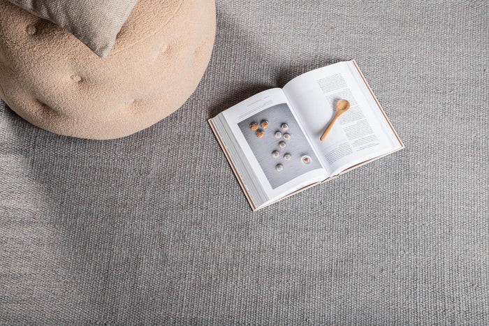 Hioshop Jaipur vloerkleed 300x200 cm wol lichtgrijs.