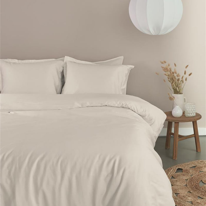 Ambiante Satin Dekbedovertrek 200 x 200/220 cm - Wit