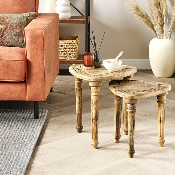 Beliani - SAORA - Bijzettafel set - Lichte houtkleur - Mangohout