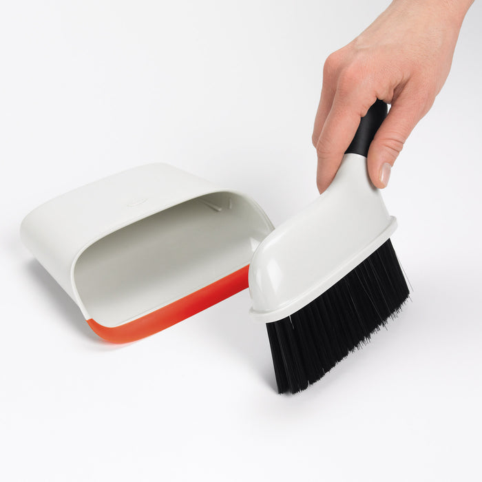 OXO Good Grips stoffer en blik - compact