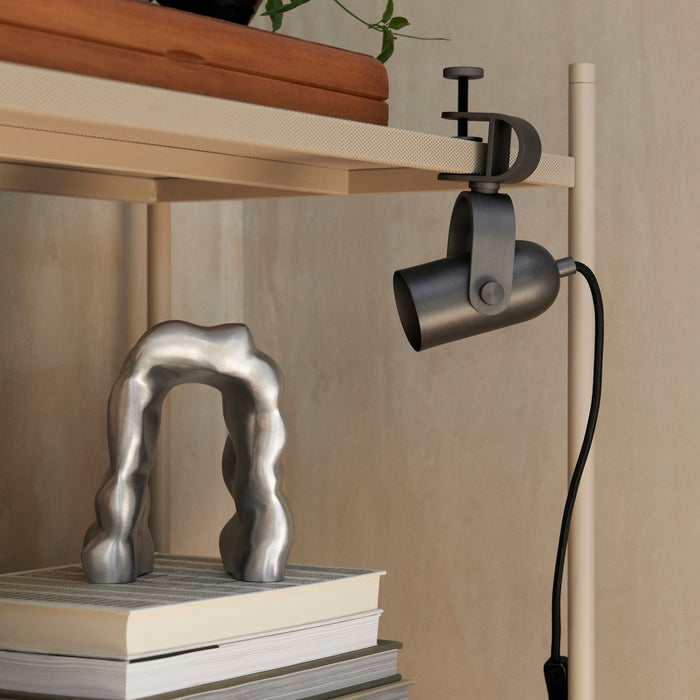 ferm LIVING Ruuvi Klemlamp - Blackened Iron