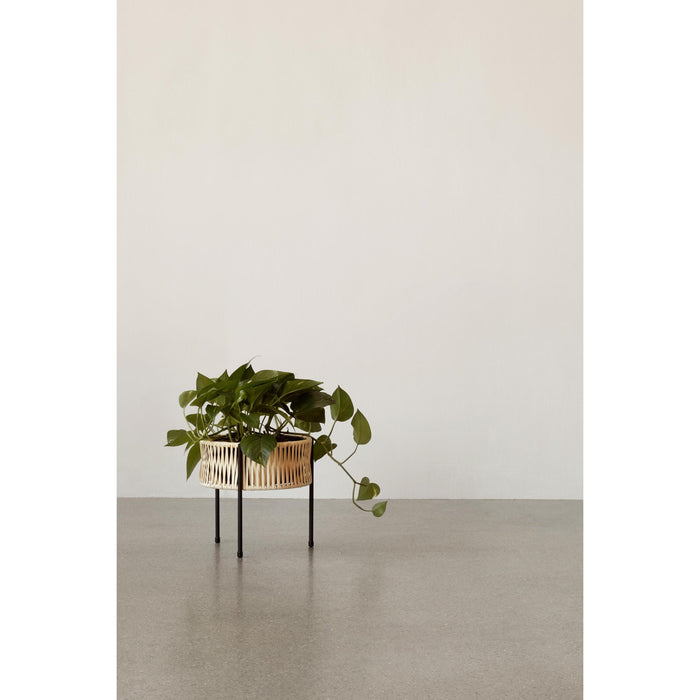 Audo Copenhagen Umanoff plantenbak Ø27 zwart|rattan