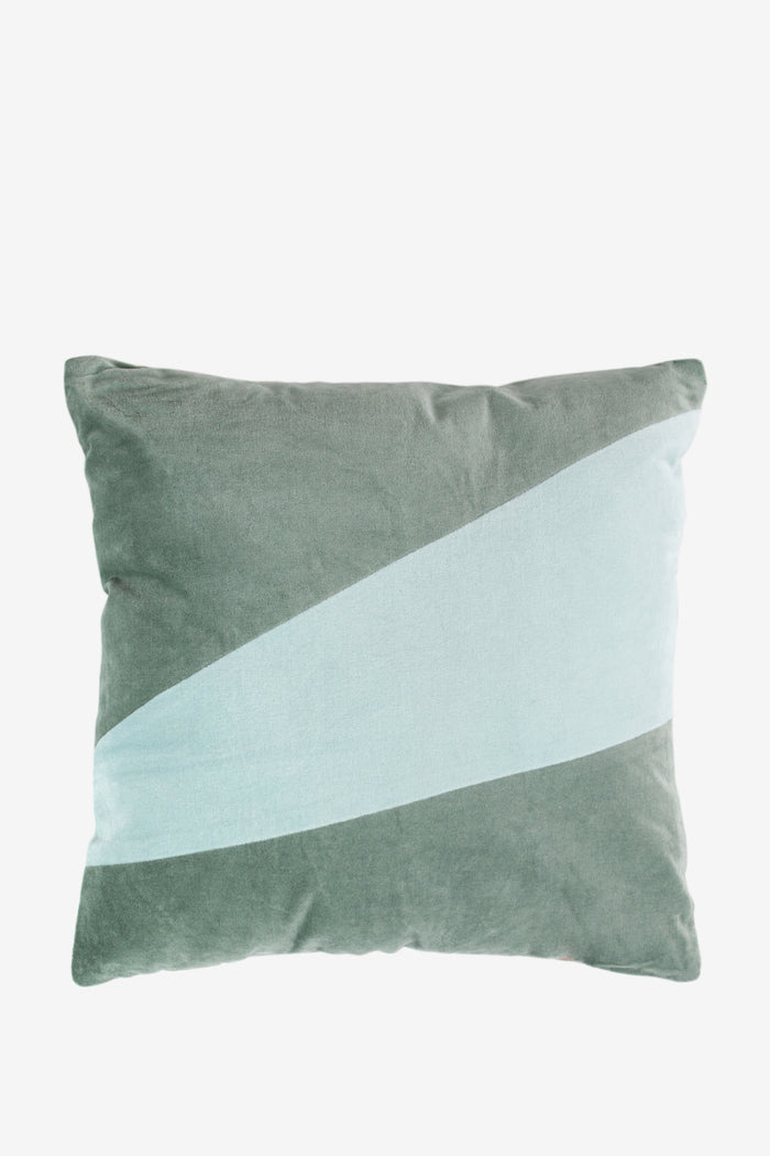 ca0ba372-d470-404b-9664-062764067b1e-vrijstaandbeeld.jpg (6461938) 