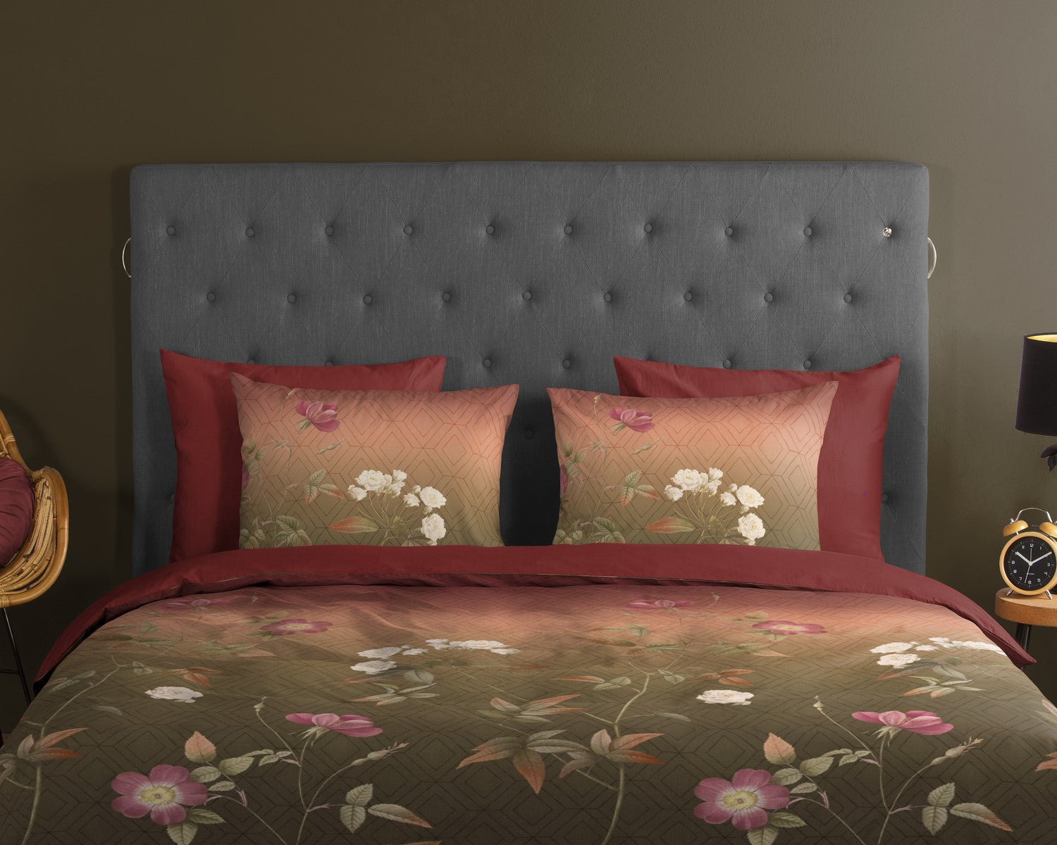 Good Morning Dekbedovertrek ROSALIE 200x200|220 cm meerkleurig