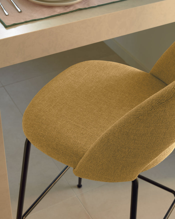 Kave Home - Kruk Mahalia mosterd hoogte 63 cm