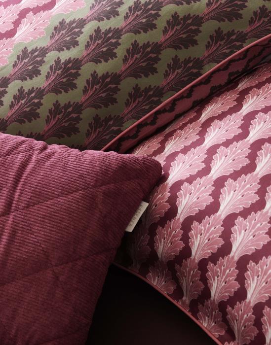 Essenza Tesse Dekbedovertrek Cherry red 200 x 220 cm