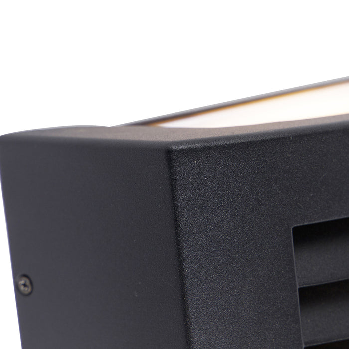 QAZQA Smart buiten wandlamp zwart IP44 incl. Wifi A60 - Hurricane