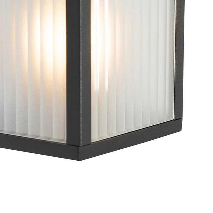 QAZQA Smart buiten wandlantaarn zwart met ribbel glas incl. Wifi A60