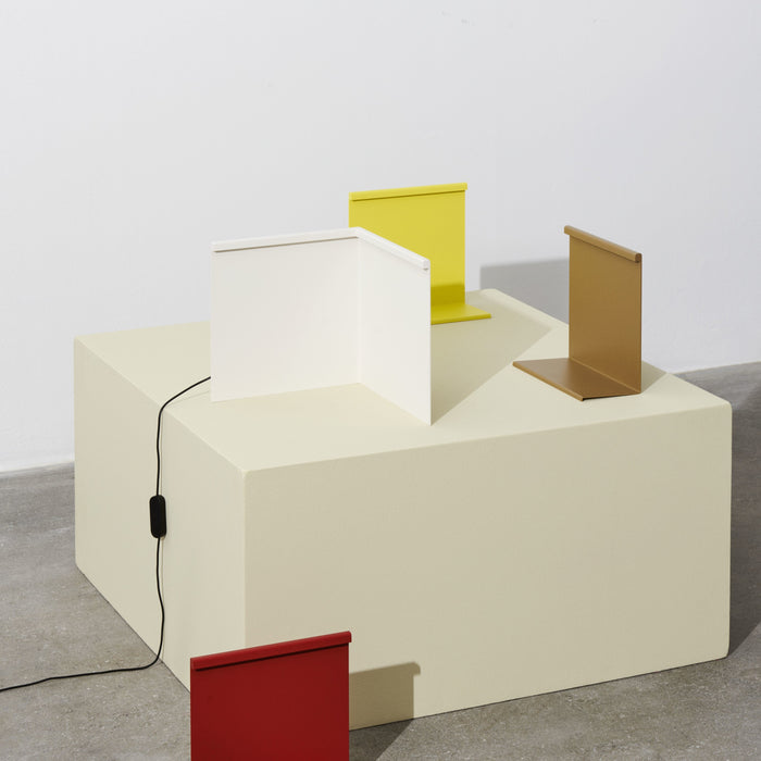 HAY LBM Corner Tafellamp - Cream White